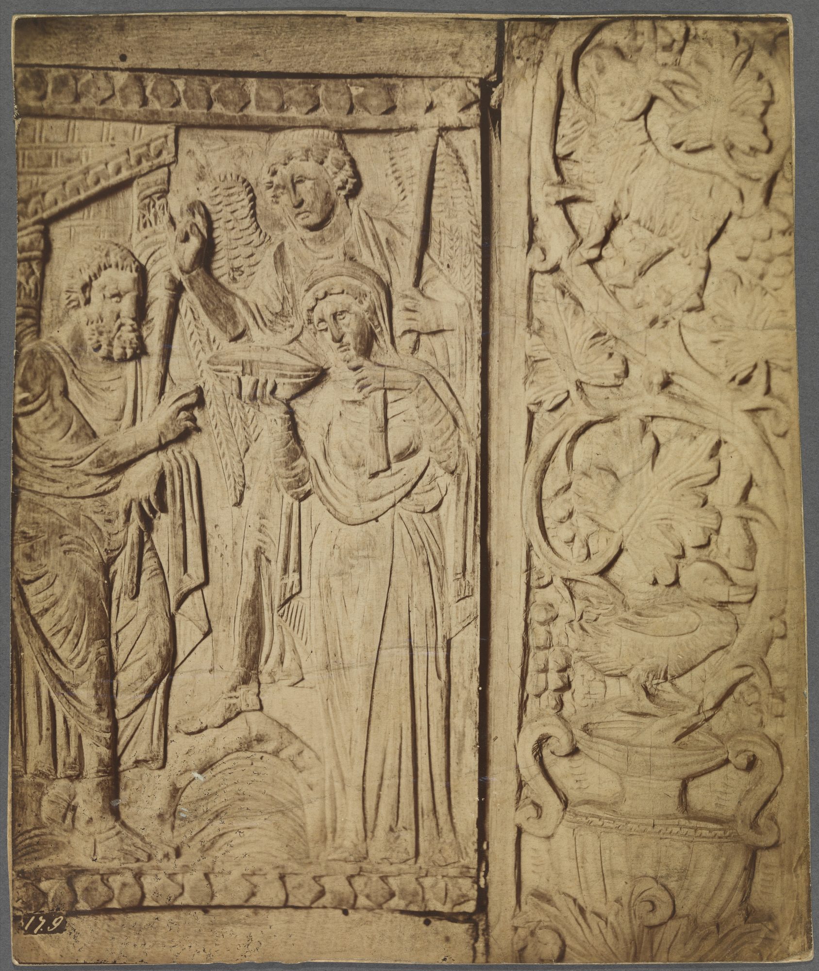 Unknown artist, Relief carving Madonna with Angel and Saint, 19th–20th century. Photograph, 9 x 7 1/2 in. Williams College Museum of Art, Prendergast Archive and Study Center, Gift of Mrs. Charles Prendergast, A.1.355