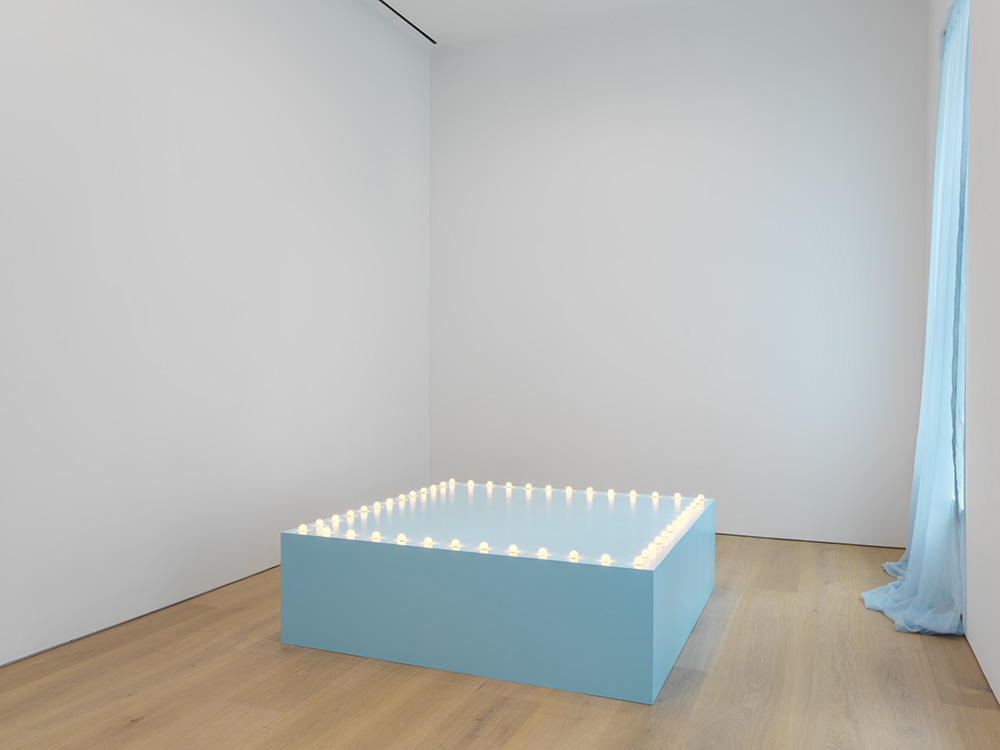Felix Gonzalez-Torres, “Untitled