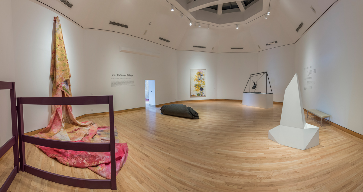Installation view Sam Gilliam In Dialogue, Form. Photo by Jim Gipe / Pivot Media.